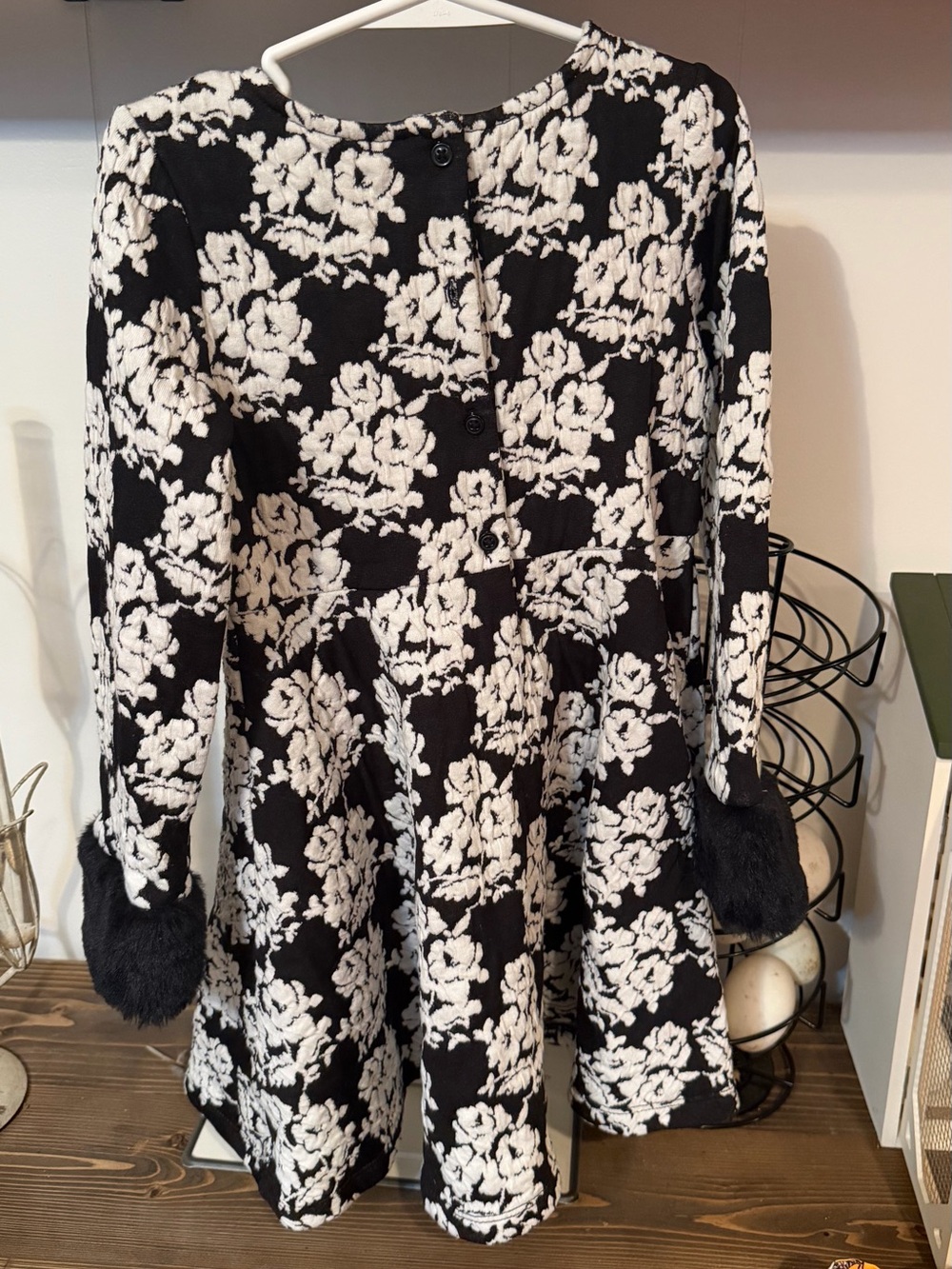 Dress Subcategory Classification - Picture 3 of 3